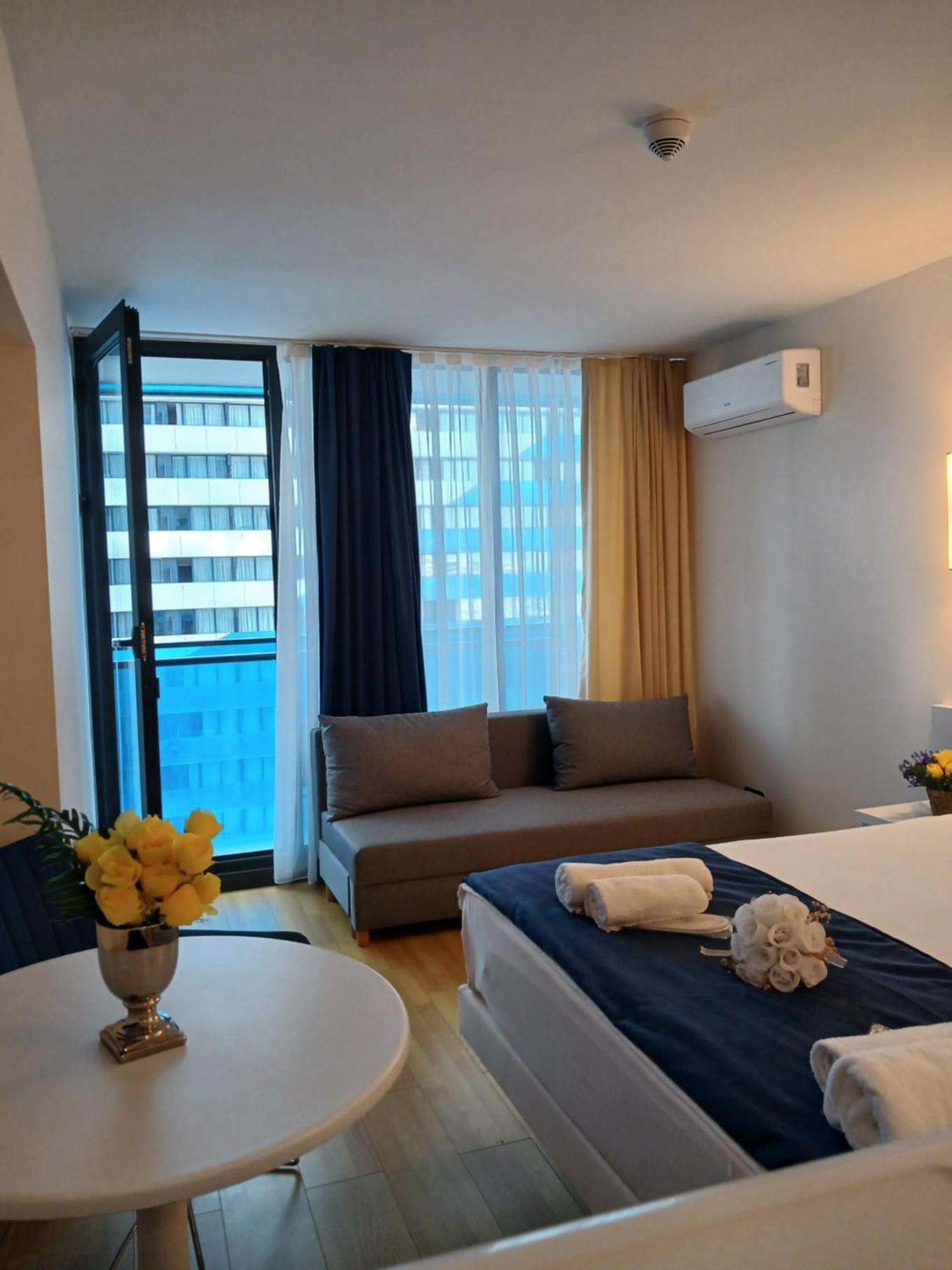 Holiday Point Orbi City Batumi Exterior photo