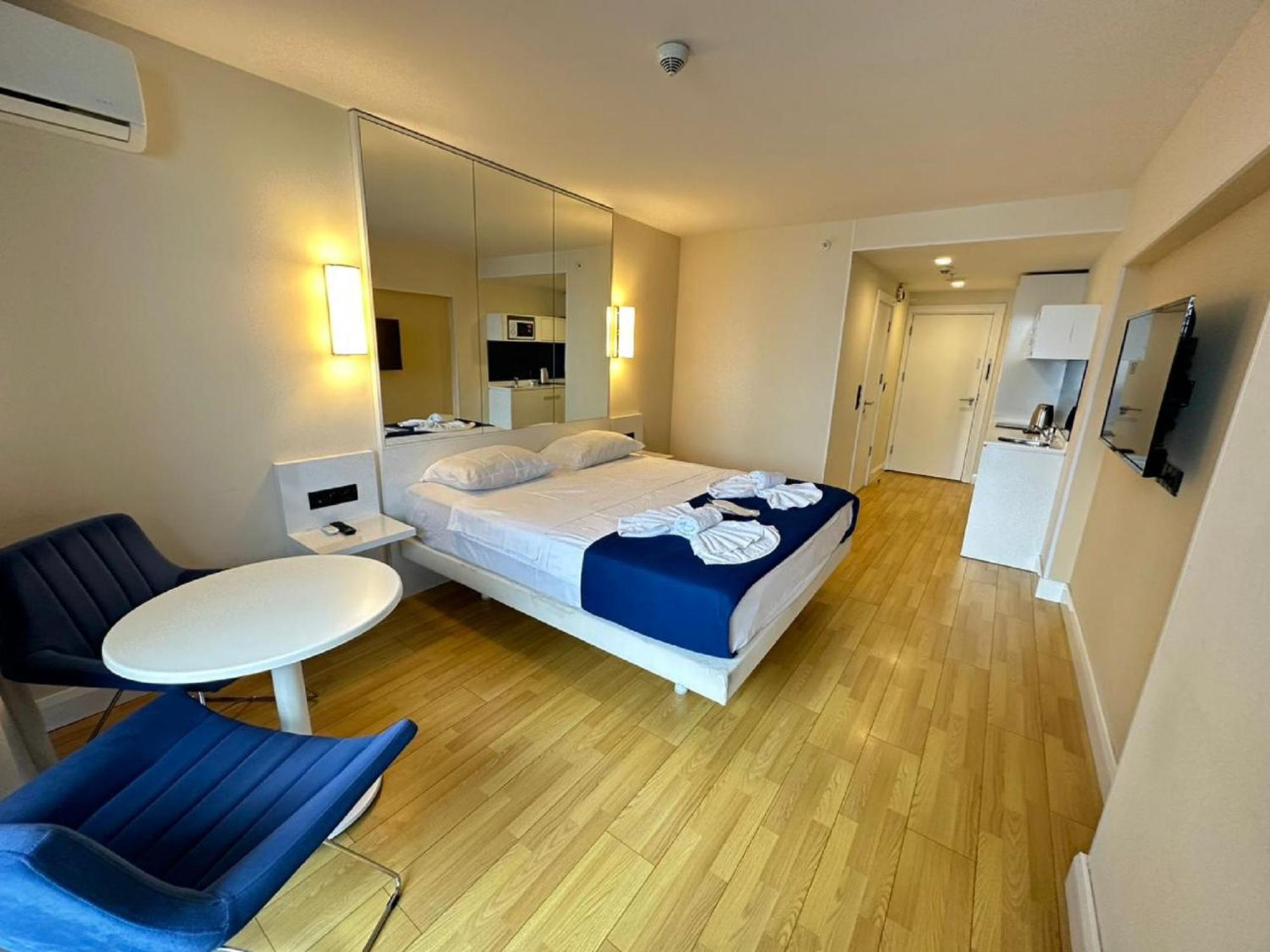 Holiday Point Orbi City Batumi Exterior photo