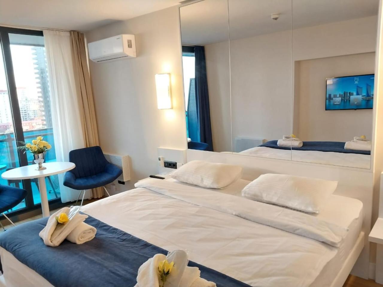 Holiday Point Orbi City Batumi Exterior photo